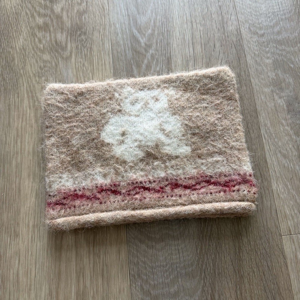 Urban outfitters Mylo bear beanie